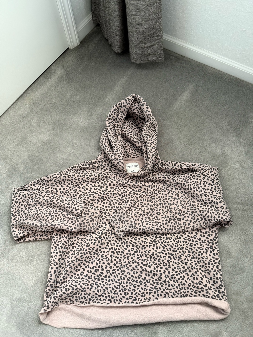 Abercrombie Women's Hooded Leopard Print Pullover Hoodie